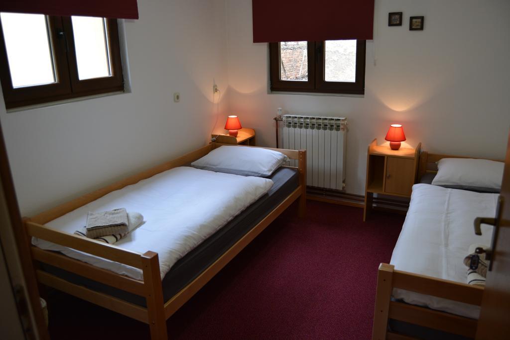 Hostel Denal *